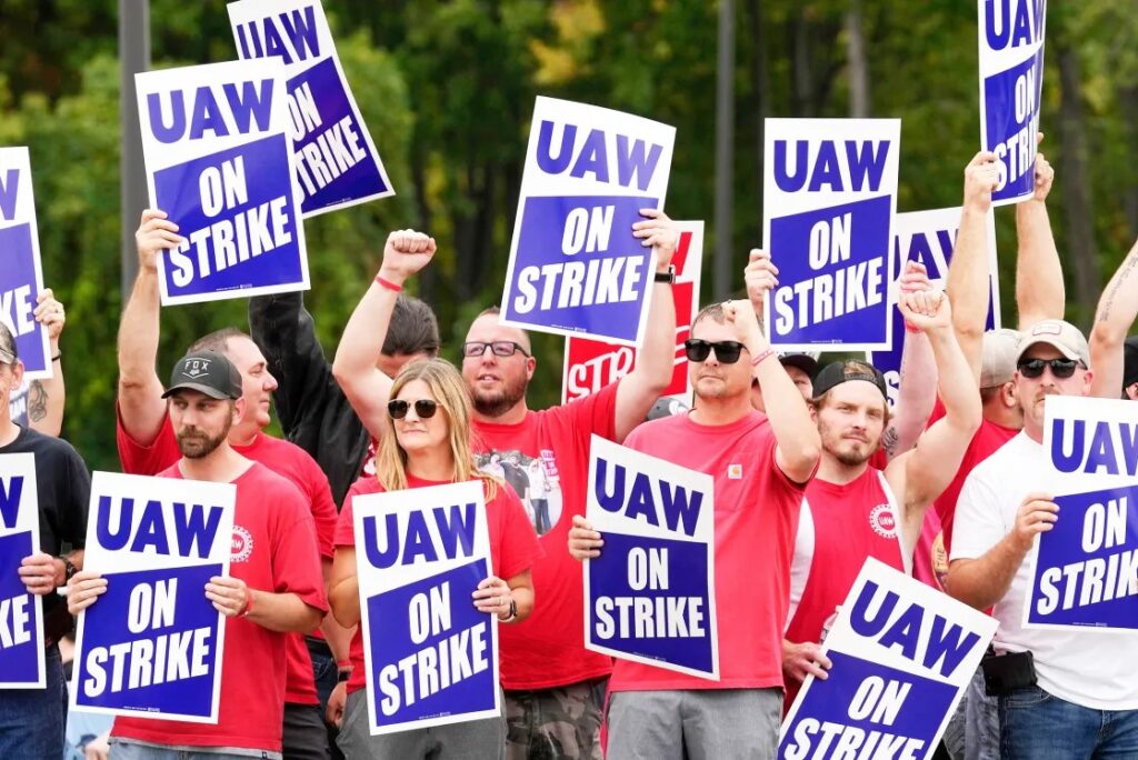 Union and GM Potentially Reach Deal, Ending Autoworkers’ Strike