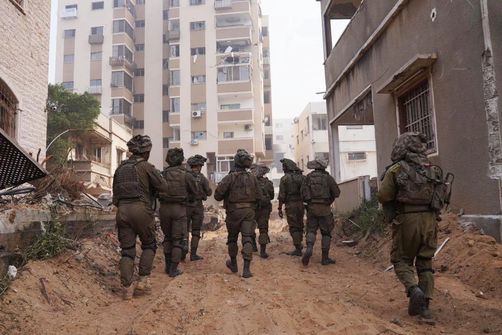 Israel’s Gaza Assault Escalates, Casting Shadows on Fragile Hostage Talks – Exclusive Insights!