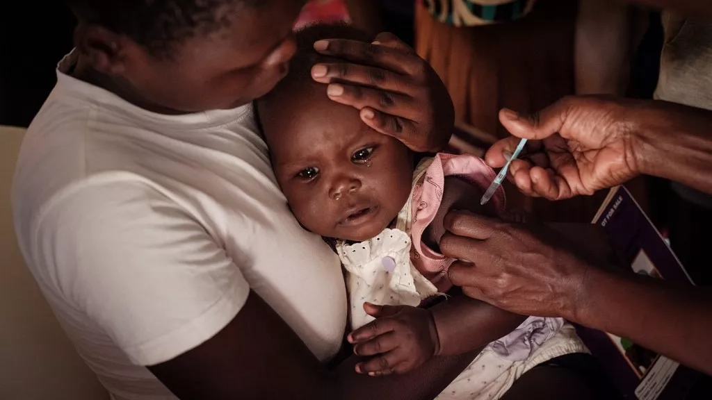 Milestone Moment: Cameroon Welcomes Game-Changer in Healthcare with Arrival of First Malaria Vaccine Shipment!